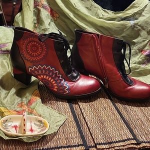 L'Artiste red heeled boots